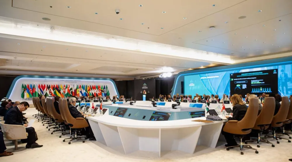 الاجتماع الوزاري الذي انعقد ضمن النسخة الثالثة من المؤتمر الدولي لسوق العمل (الشرق الأوسط)