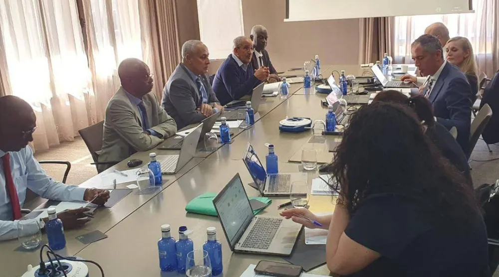 جانب من اجتماع موريتانيا والاتحاد الأوروبي في لاس بالماس الإسبانية (وزارة الصيد الموريتانية) 