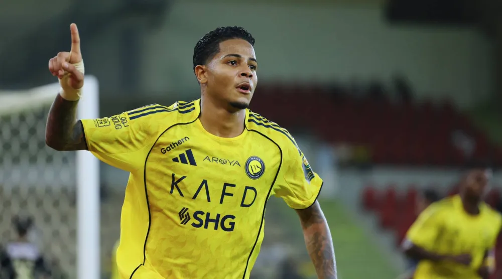 ضمك طلب ويسلي النصر على سبيل الإعارة (الدوري السعودي للمحترفين)