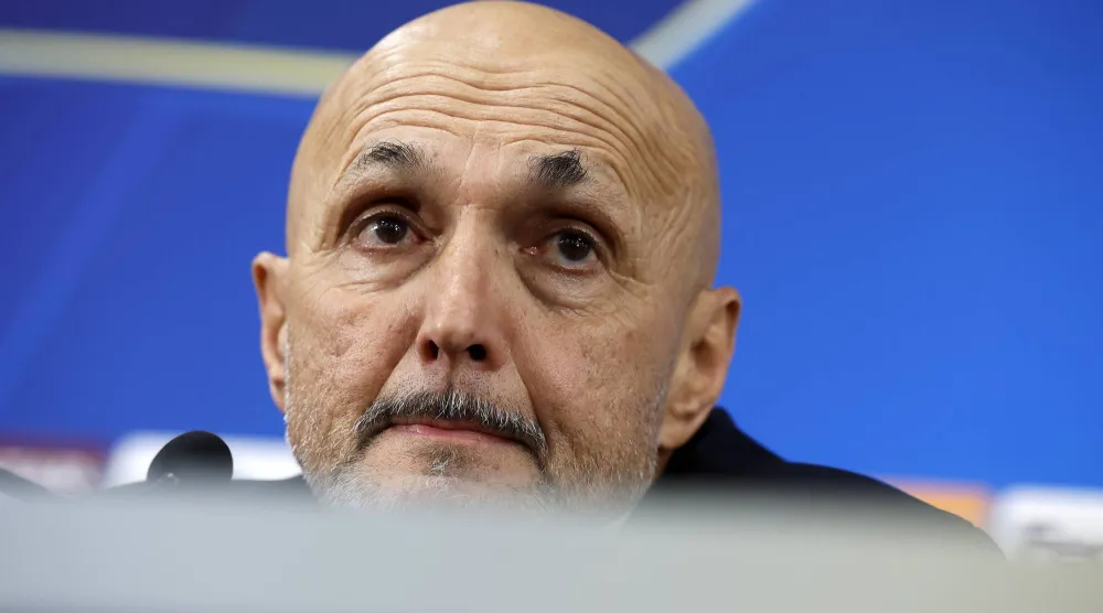 لوتشيانو سباليتي مدرب يوفنتوس (إ.ب.أ)