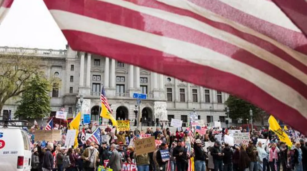لم يتضح بعد التأثير الاقتصادي الكامل لتباطؤ النمو السكاني على الاقتصاد الأميركي (أ.ب)