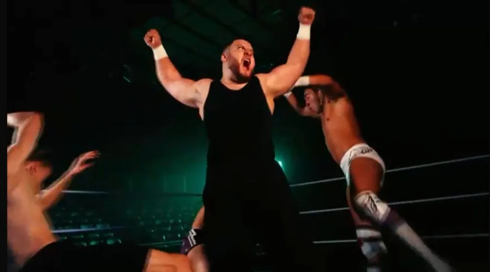 المصارع السعودي بدر سحلي أعلن قدومه إلى الحلبات العالمية (الشرق الأوسط) 