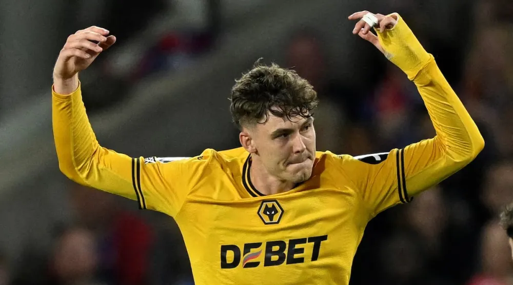  يورغن ستراند لارسن (رويترز)