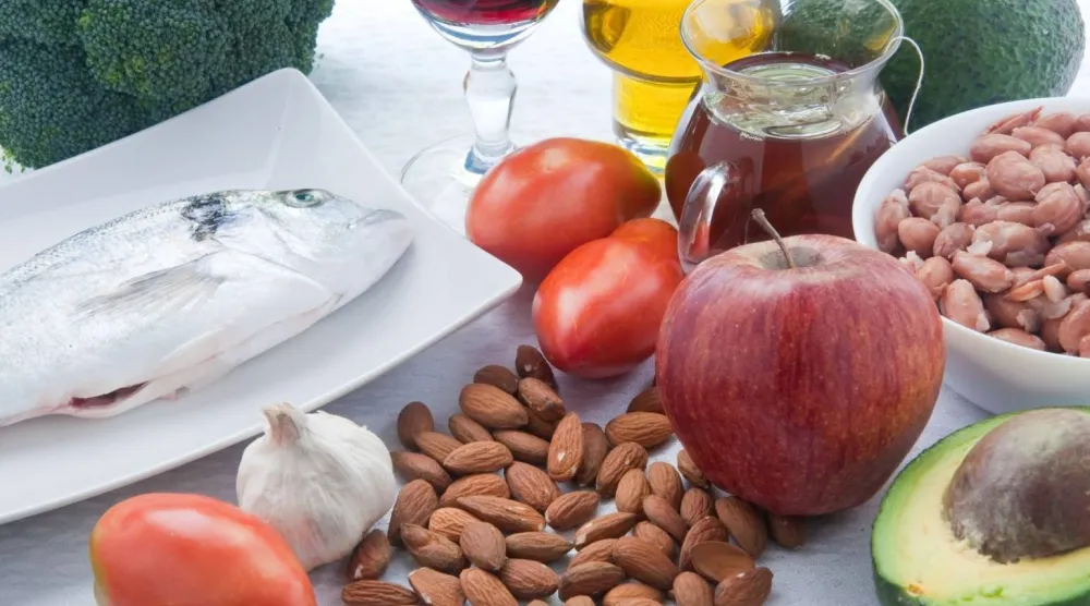 النظام الغذائي الصحي يساعد على خفض الكوليسترول الضار في الدم (جامعة هارفارد)