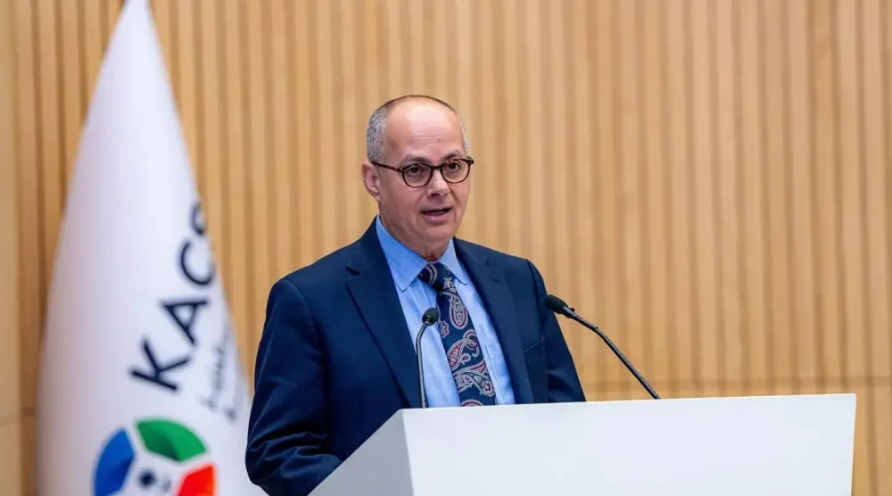 البروفسور عمر ياغي يتحدث خلال احتفاء مدينة الملك عبد العزيز للعلوم والتقنية به الخميس (واس)