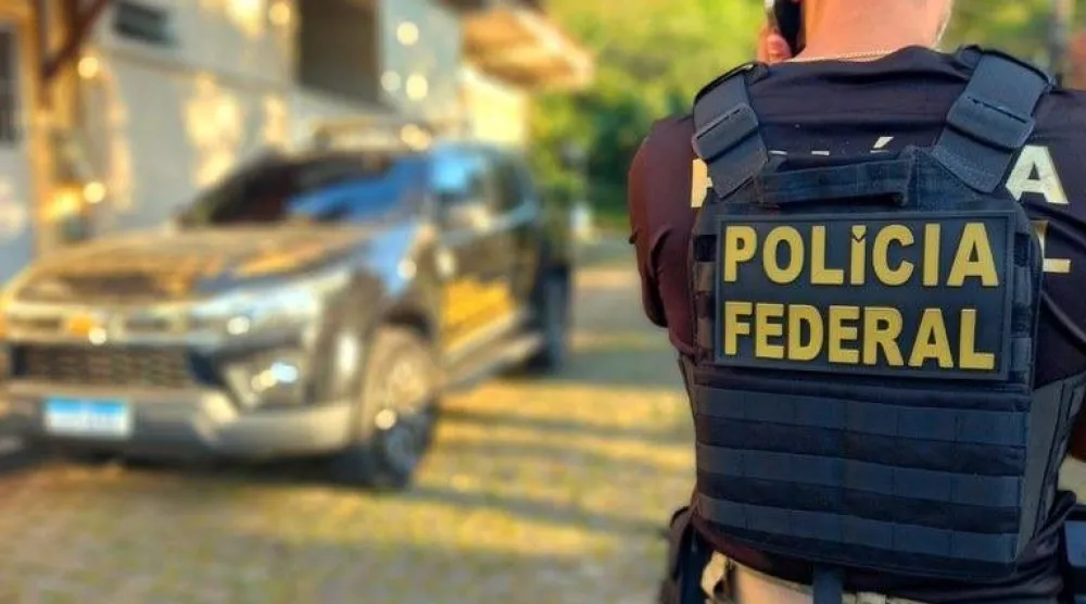 أحد عناصر الشرطة الاتحادية البرازيلية (الشرطة الاتحادية عبر منصة «إكس»)