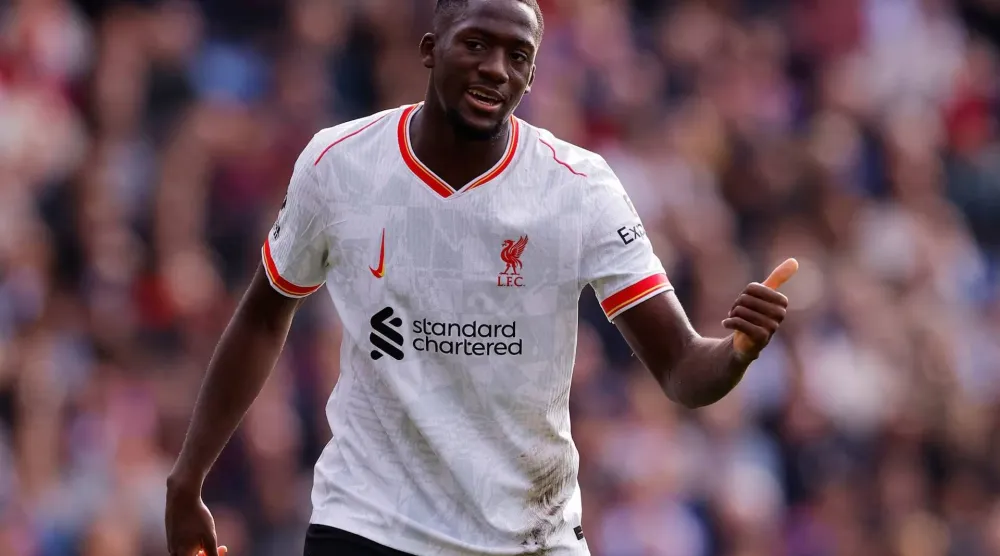 لاعب ليفربول الفرنسي إبراهيما كوناتيه (رويترز)