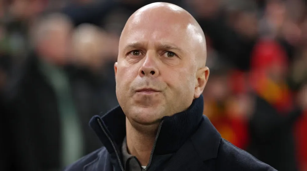 مدرب ليفربول أرني سلوت (رويترز)