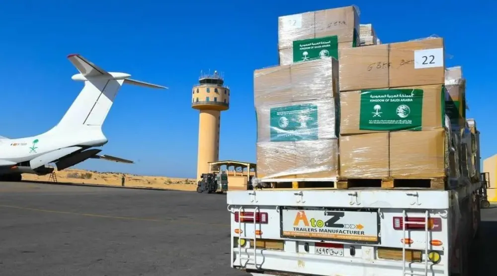وصلت المساعدات السعودية المتنوعة إلى 61 دولة خلال عام 2025 (واس)