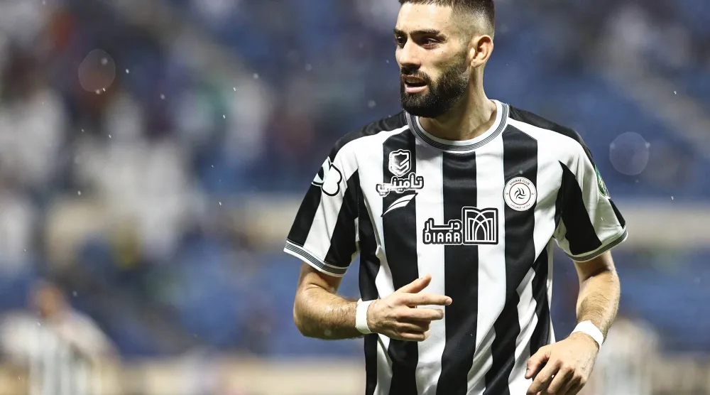 كاراسكو مستمر في صفوف الشباب بعد انهيار الصفقة الإيطالية (الشرق الأوسط)