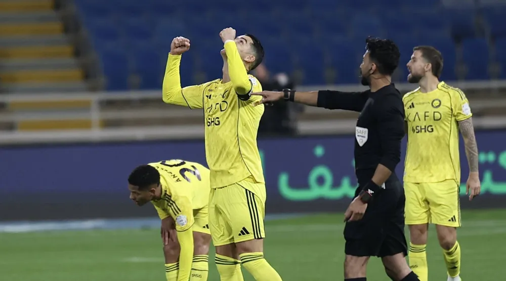 رونالدو محتفلا بعد هدفه في مرمى الخلود (تصوير: عبدالعزيز النومان)