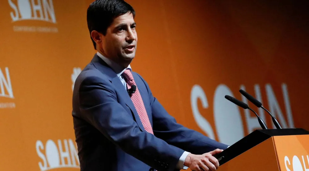 وورش يتحدث في مؤتمر في نيويورك عام 2017 (رويترز)