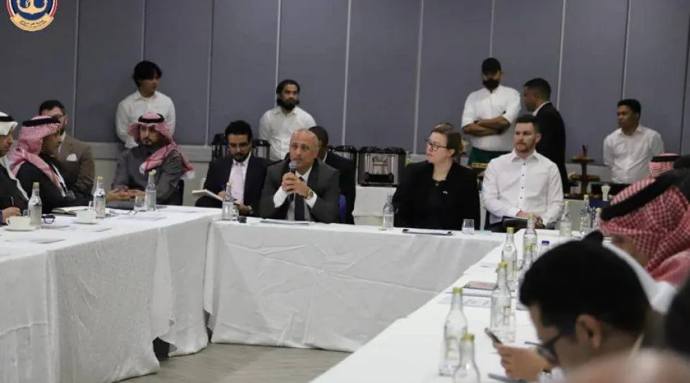 جانب من اجتماع دولي في الرياض لتعزيز دعم قوات خفر السواحل اليمني (سبأ)