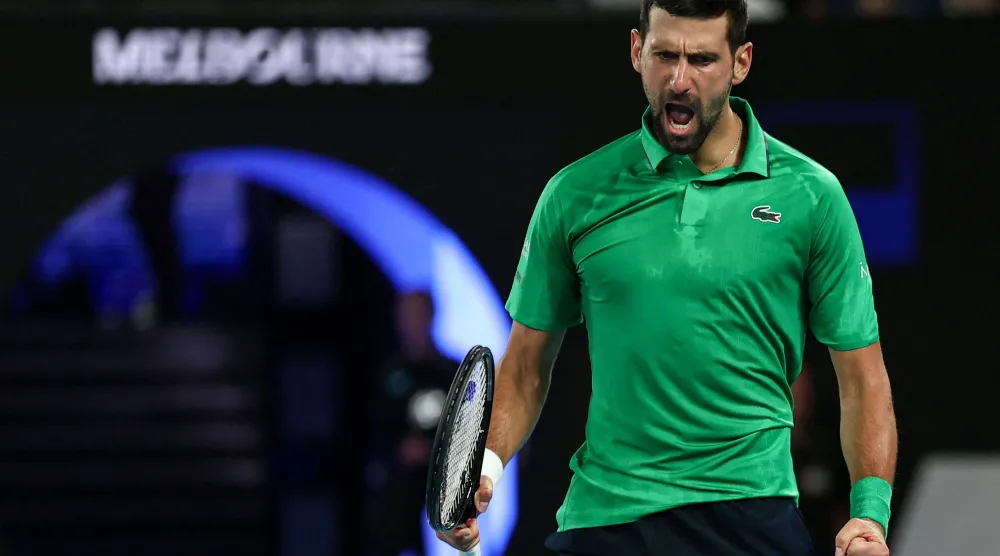 الصربي نوفاك ديوكوفيتش يواصل التألق رغم تقدم العمر (أ.ف.ب)