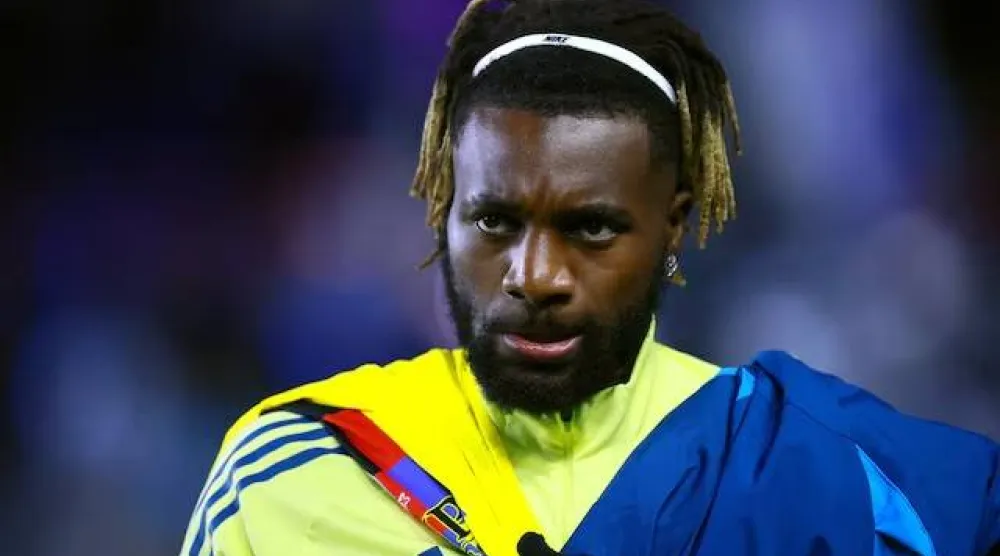 سان ماكسيمان (رويترز)