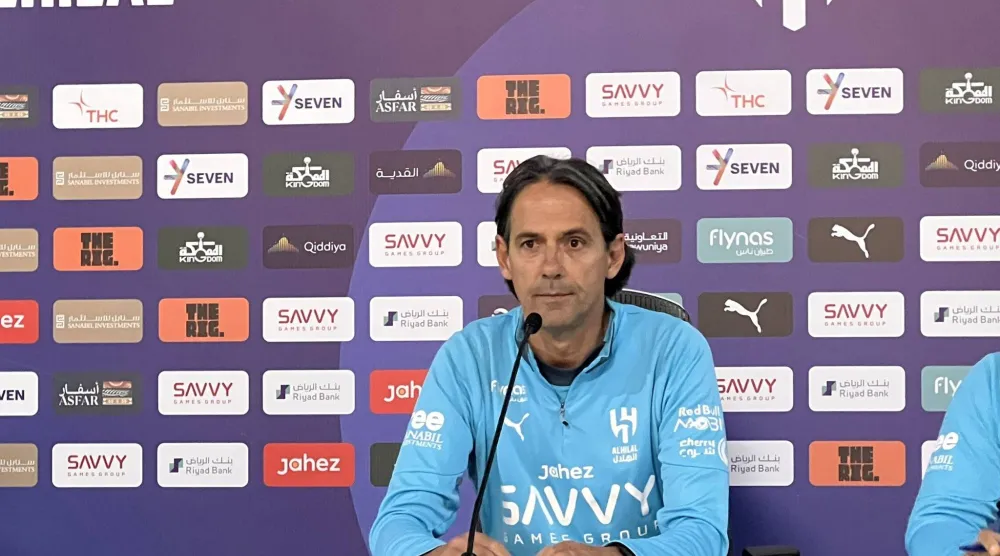 إنزاغي خلال المؤتمر الصحافي (الشرق الأوسط)