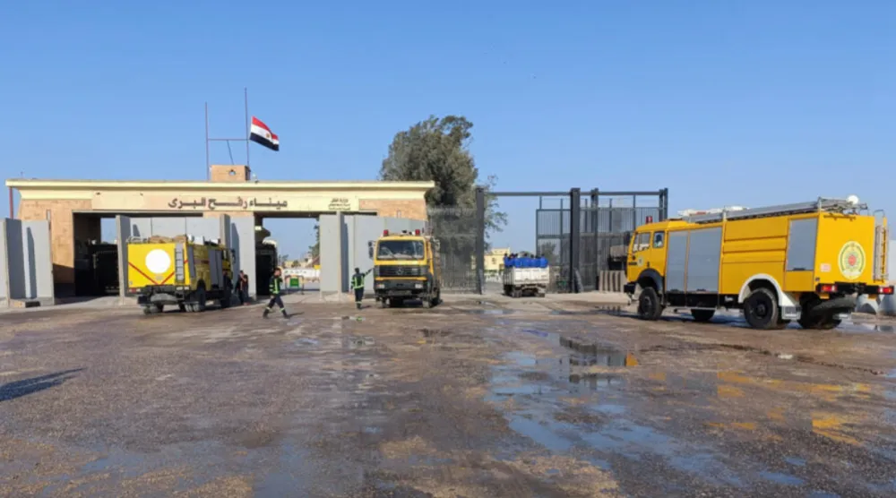 معبر رفح من الجانب المصري (رويترز)