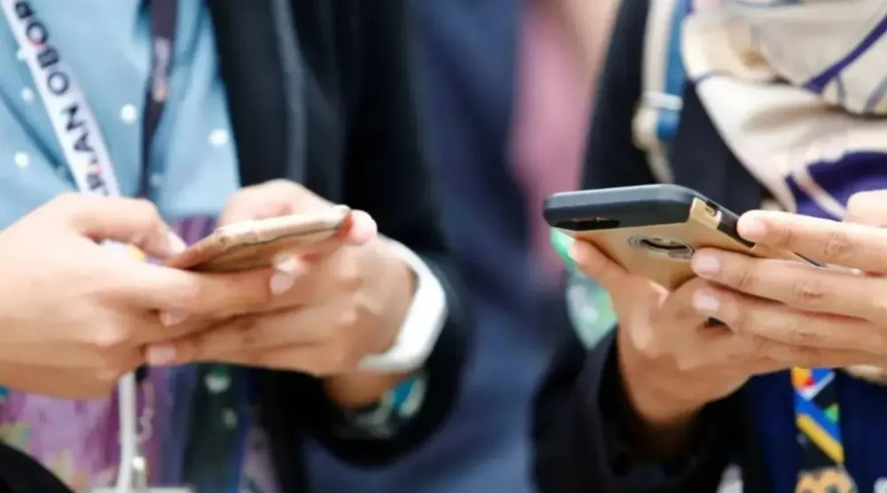 أصداء إلغاء الإعفاء الجمركي على الجوالات المستوردة من الخارج ما زالت مستمرة في مصر (أرشيفية - رويترز)