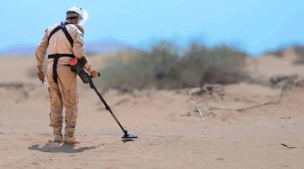 يسهم مشروع «مسام» في تمكين اليمنيين من عيش حياة كريمة وآمنة (واس)