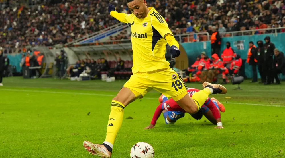 يوسف النصيري مهاجم فنربخشة (أ.ب) 