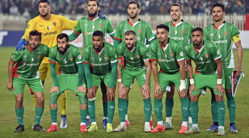  مولودية الجزائر فاز على ضيفه سان إيلوا (كاف)