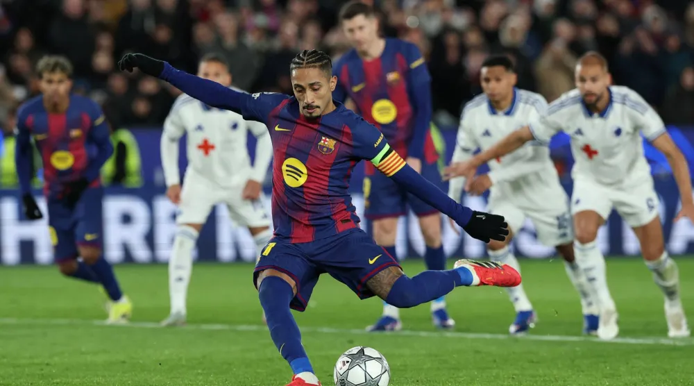 المهاجم الدولي البرازيلي رافينيا (أ.ف.ب)