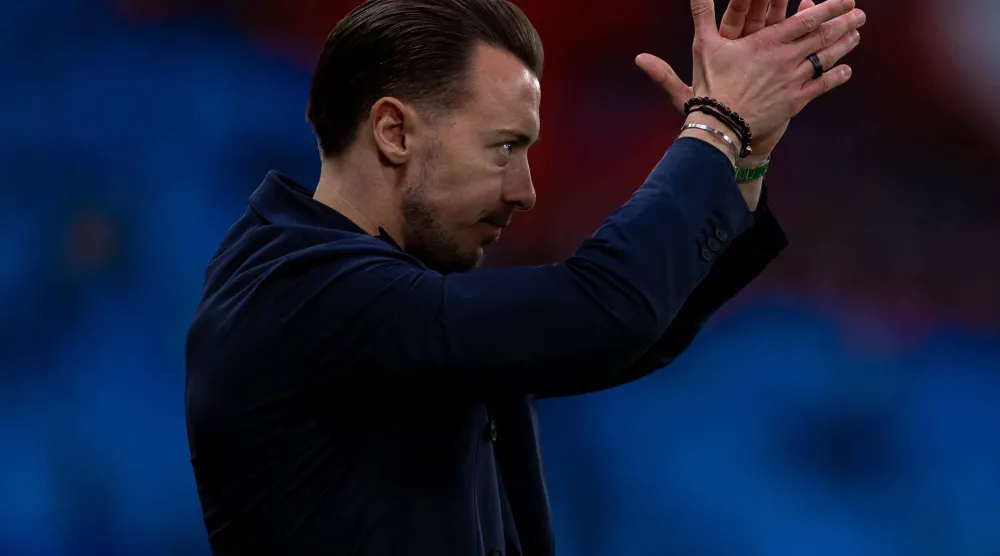 ماتياس يايسله مدرب فريق الأهلي (الدوري السعودي للمحترفين) 