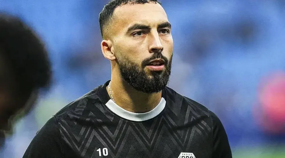 الجزائري حيماد عبدلي (نادي أنجيه)