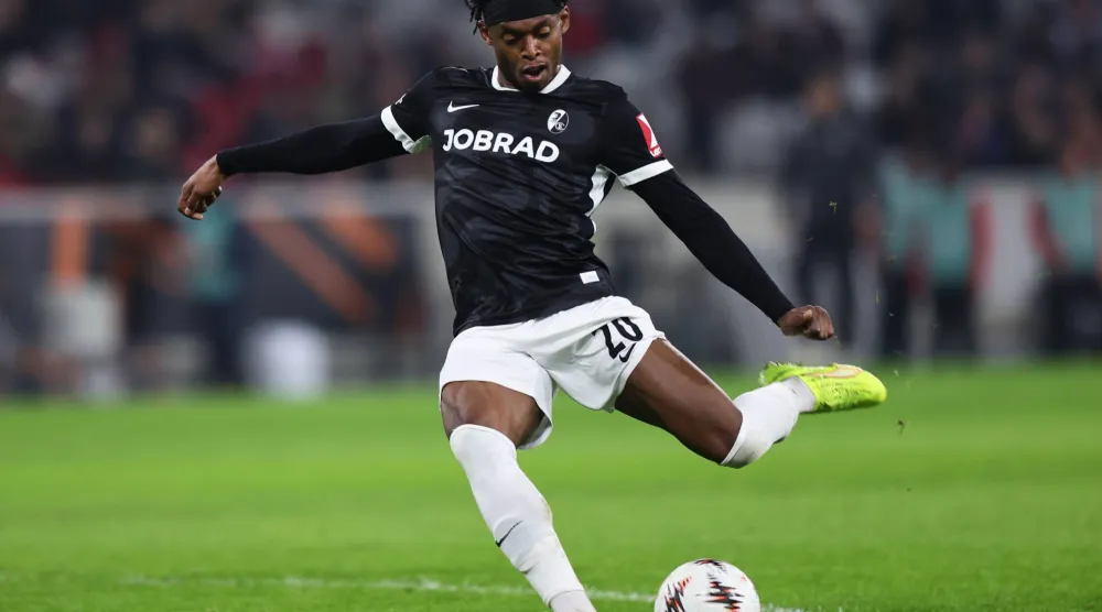 جونيور أدامو إلى سيلتيك (إ.ب.أ)