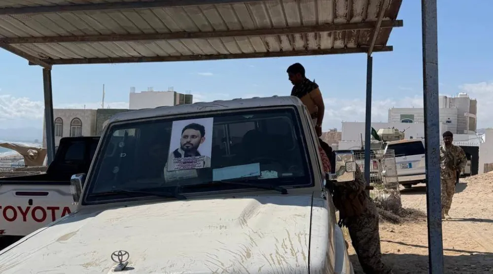 قوات تابعة لـ«حماية حضرموت» بمدينة المكلا شرق اليمن (الشرق الأوسط)