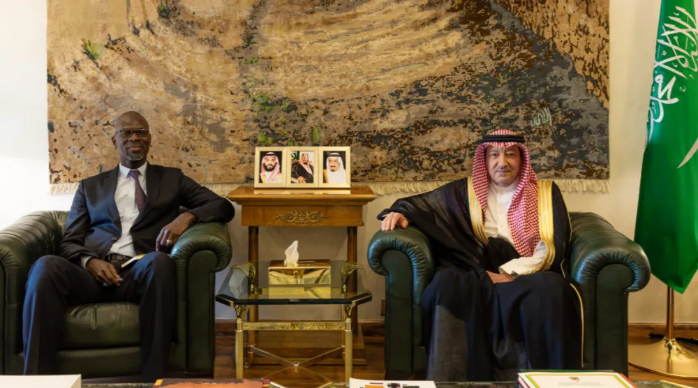 نائب وزير الخارجية السعودي خلال استقباله سفير جمهورية السنغال بالمملكة في مقر الوزارة بالرياض (واس)