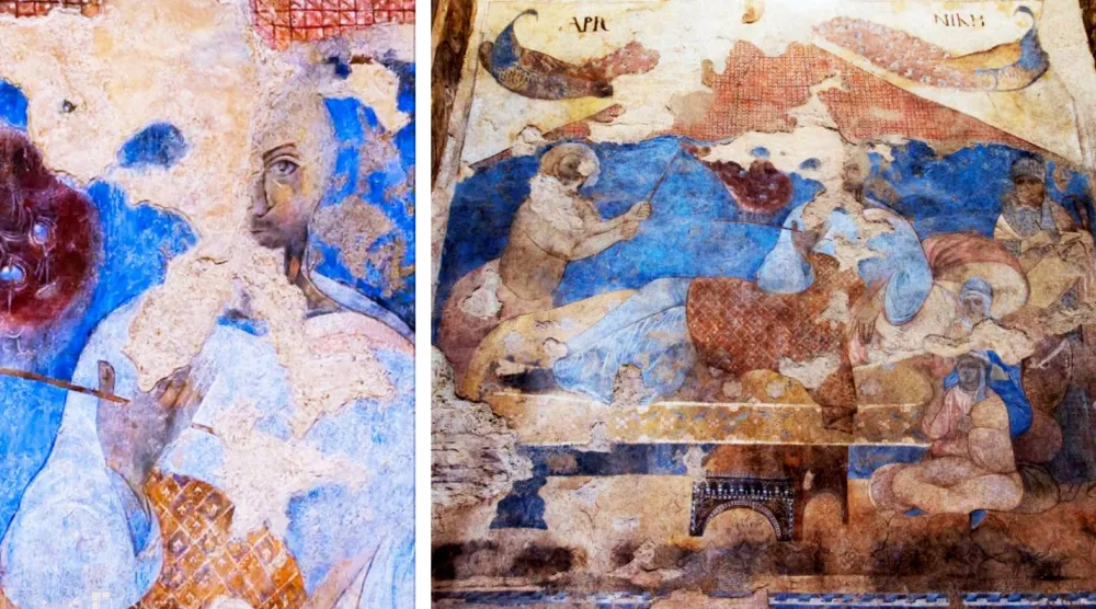 الأمير وسط ديوانه في لوحة من جداريات قصير عمرة في بادية الأردن