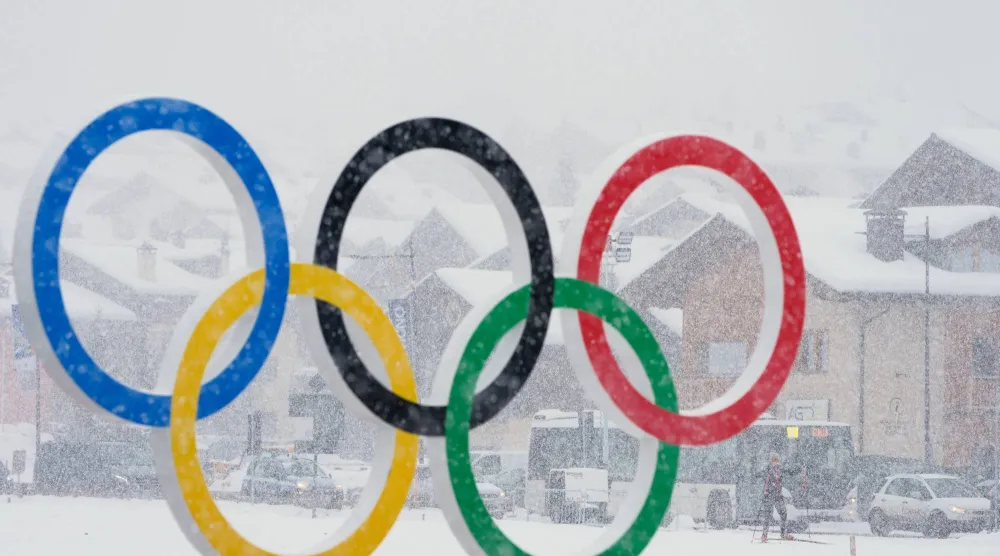 شعار الأولمياد (أ.ب)