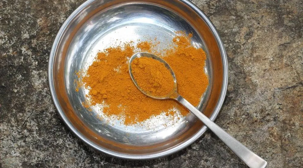 قد يكون من المناسب بدء يومك بتناول مكمل الكركم (بيكسباي)