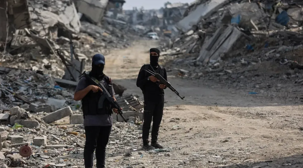 Gazze şehrindeki Hamas üyeleri (AFP)