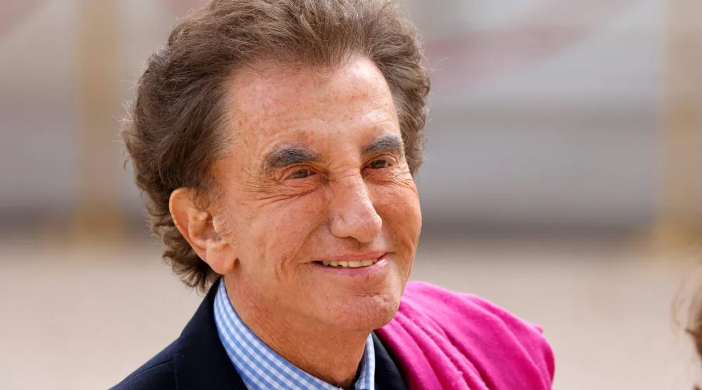 وزير الثقافة الفرنسي الأسبق والرئيس الحالي لمعهد العالم العربي جاك لانغ (أ.ف.ب)