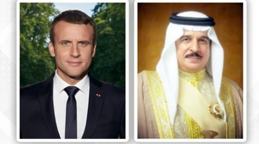 الملك حمد بن عيسى آل خليفة والرئيس الفرنسي إيمانويل ماكرون (بنا)
