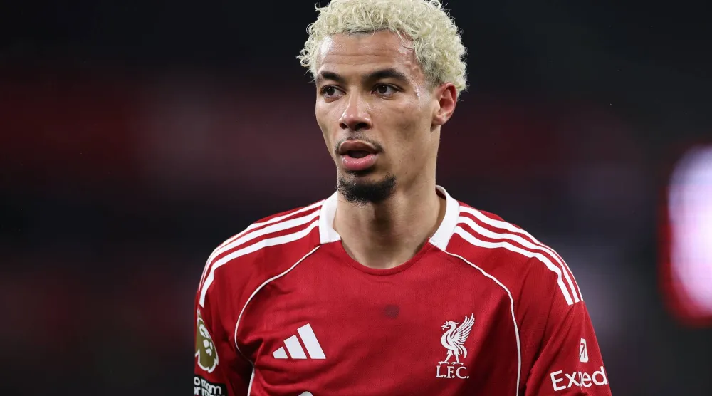 هوغو إيكيتيكي لاعب فريق ليفربول الإنجليزي (إ.ب.أ)