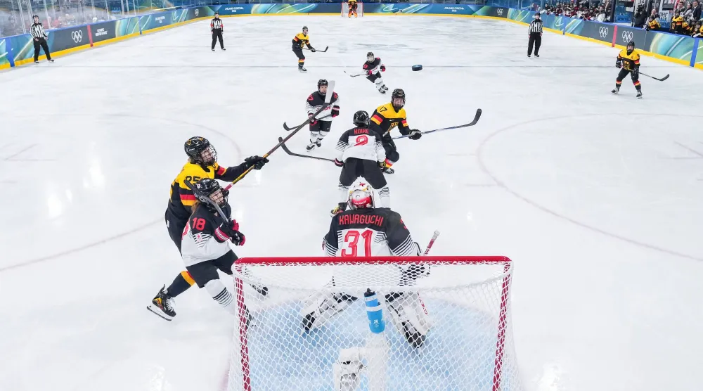 ألمانيا اكتسحت اليابان بخماسية في هوكي السيدات (أ.ب)