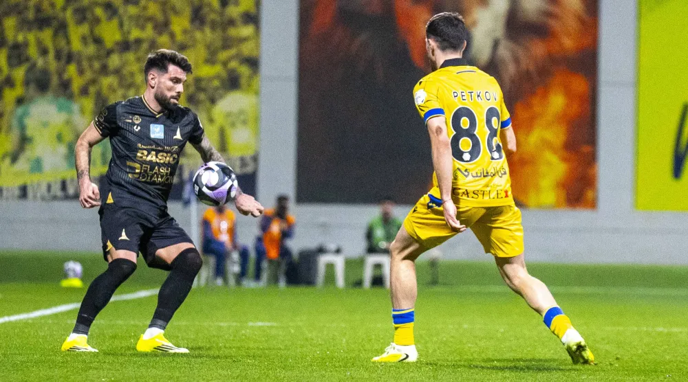 التعادل الإيجابي خيم على مواجهة التعاون وضيفه الخليج (تصوير: سعد الدوسري)