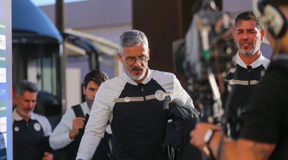 البرتغالي أرماندو إيفانجيليستا مدرب ضمك المقال (نادي ضمك)