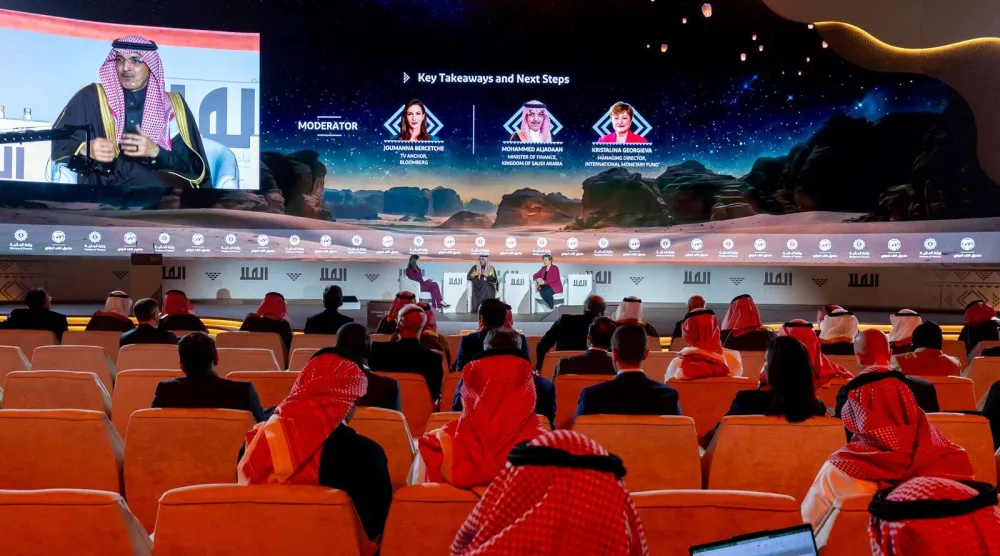 وزير المالية السعودي يتحدث إلى الحضور في مؤتمر العلا لاقتصادات الأسواق الناشئة (الشرق الأوسط)