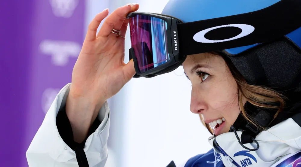 المتزلجة الحرة الصينية إيلين غو (إ.ب.أ)