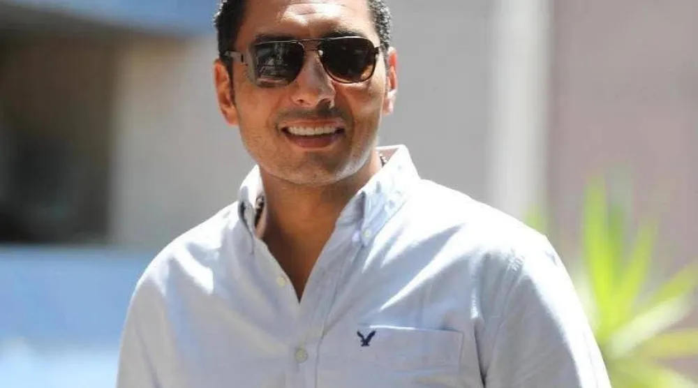 جوهر نبيل وزيراً للشباب والرياضة بمصر (صفحته على موقع «فيسبوك»)