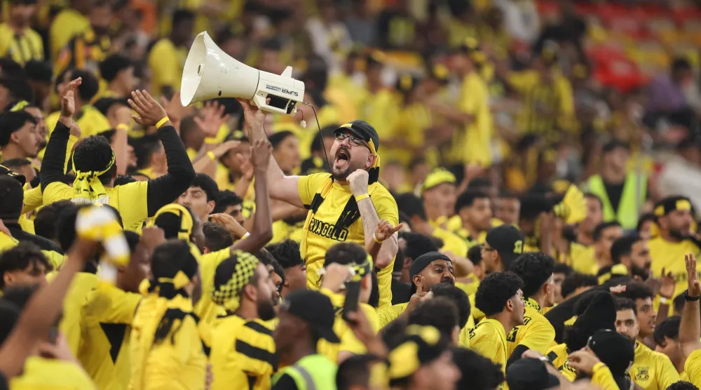 كونسيساو أشاد بدعم جماهير الاتحاد في اللقاء (تصوير: عدنان مهدلي) 