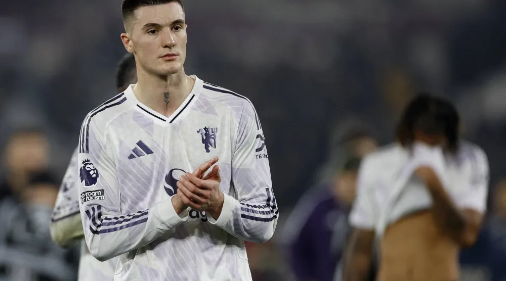 بنيامين سيسكو (رويترز)