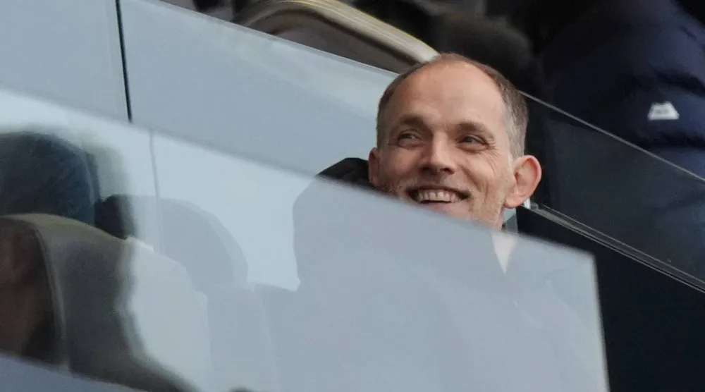 تمديد عقد توخل مدرب إنجلترا حتى كأس أوروبا 2028