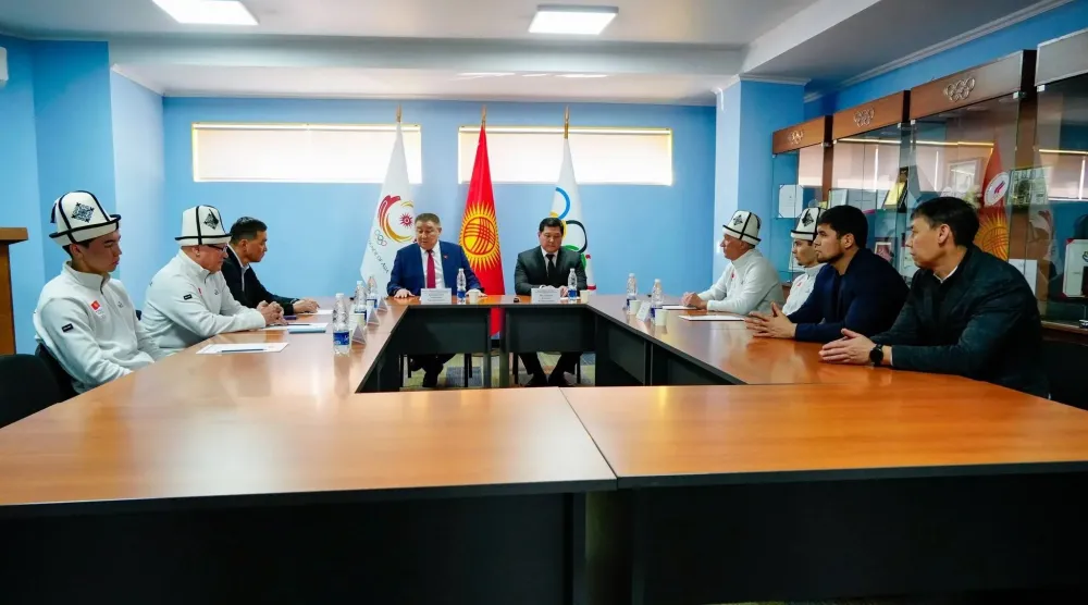 رياضيان من قرغيزستان يشاركان في الألعاب الأولمبية الشتوية (الاتحاد القرغيزي)