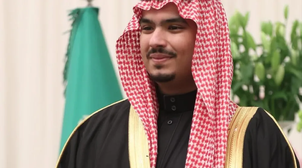 الأمير راكان بن سلمان بن عبد العزيز (مواقع التواصل)