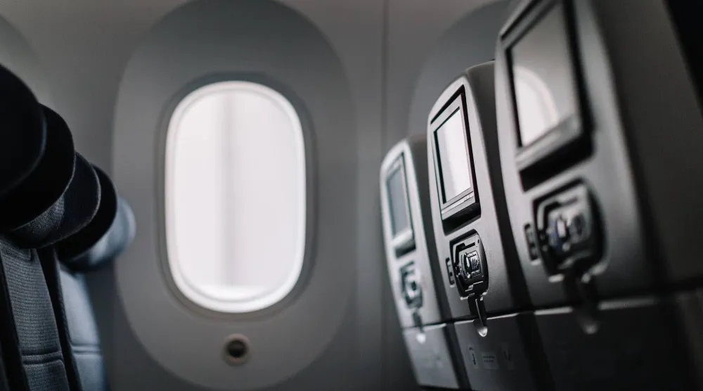 قد ينخفض مستوى الرطوبة داخل مقصورة الطائرة إلى أقل من 20 % في أثناء الرحلة (بيكسباي)